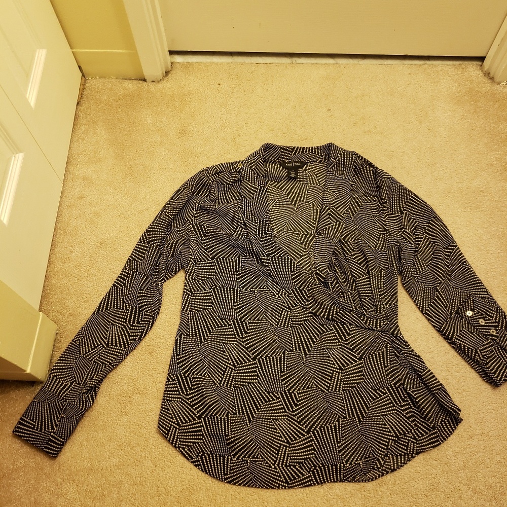 White Blaci house market open shirt